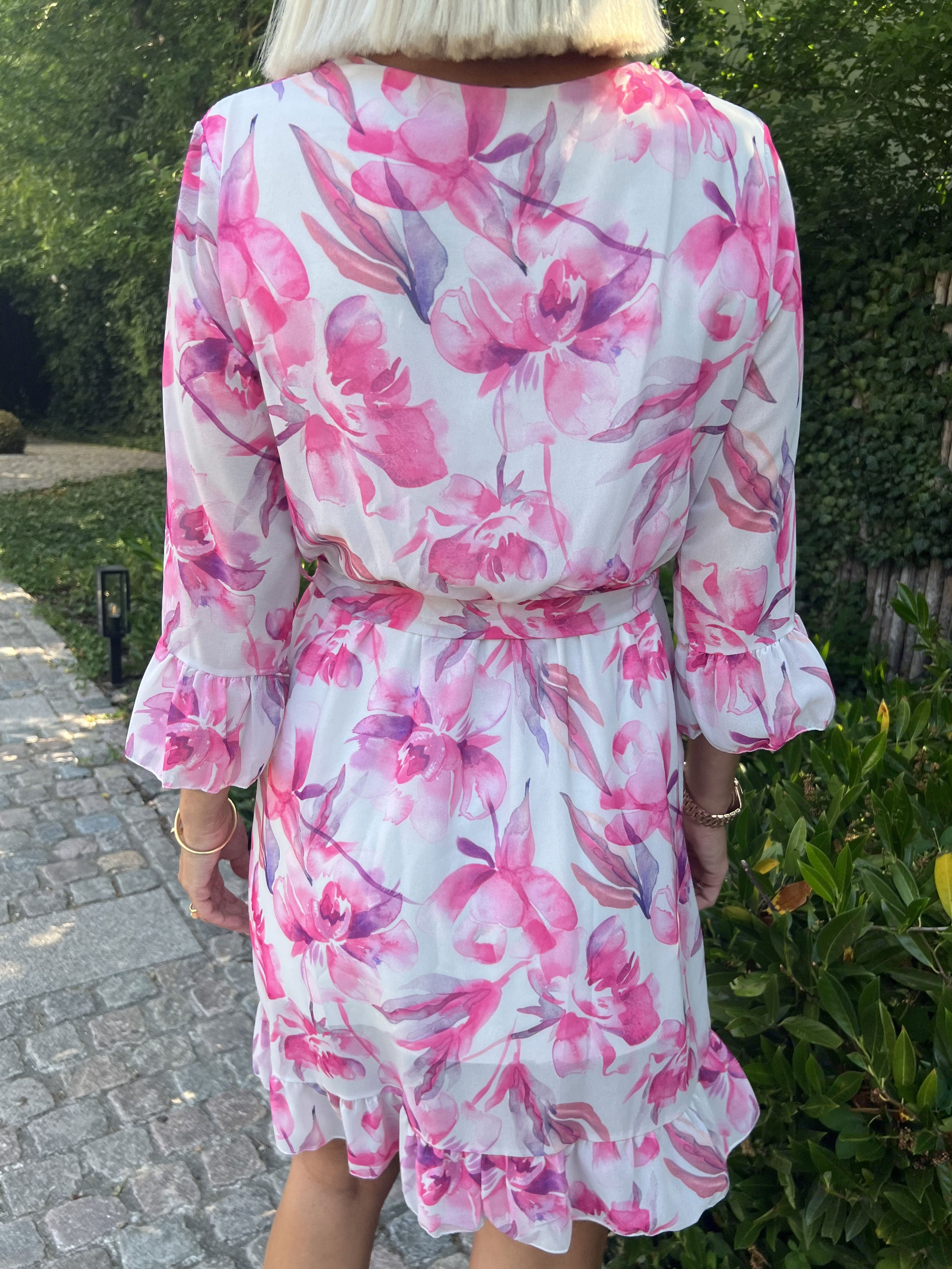 Merle - Kort kjole i chiffon med blomsterprint